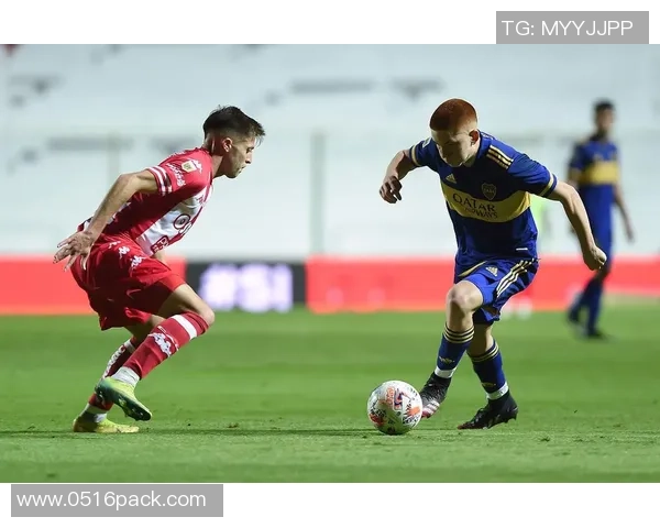 圣塔菲与巴兰基利亚青年足球历史对比及发展轨迹分析